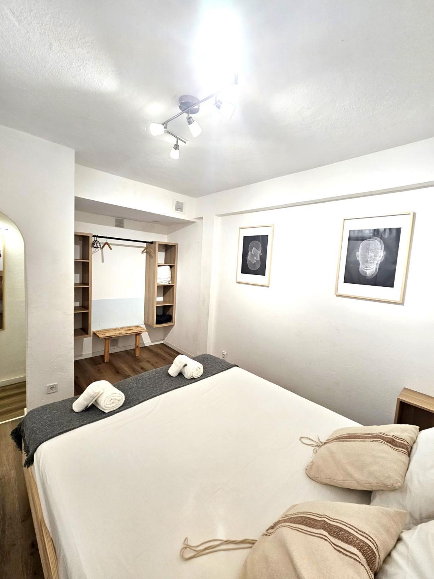 Old Town T3 With Balcony Apartament